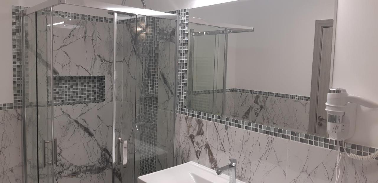 אורדאה Aqua West Apartment Free Parking- Self Check-In מראה חיצוני תמונה